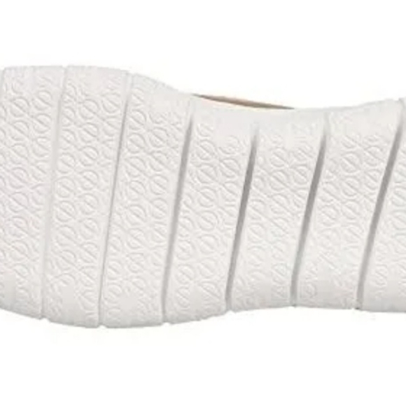 NWT Cole Haan zerogrand bootie, water resistant 6.5 - Picture 3 of 6